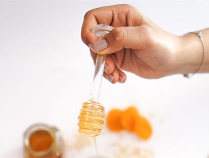 چه زمانی عسل برای درمان زخم توصیه می‌شود؟